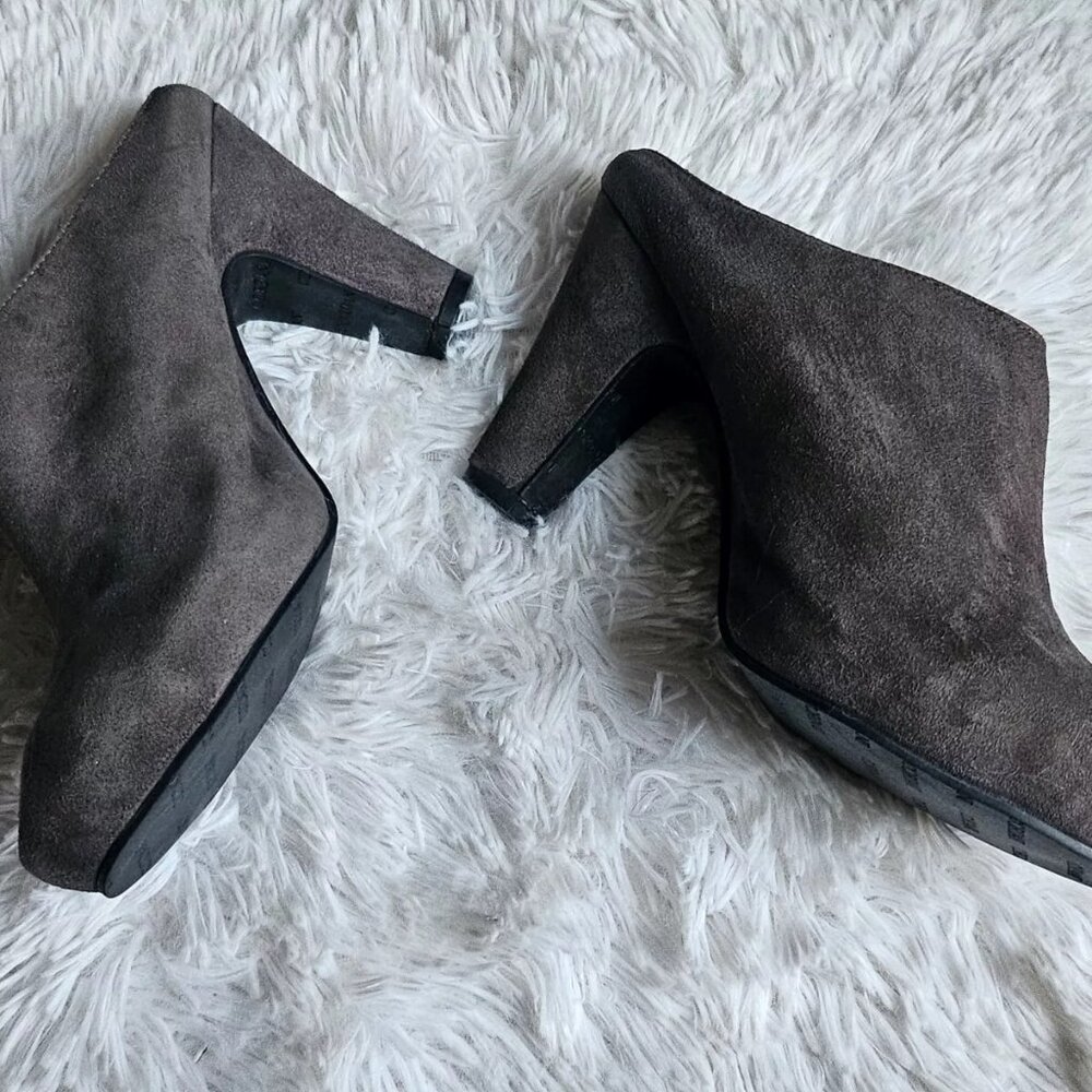 Cordani Calzature Women Mule Shoes Gray Suede Leather Heel Sandal Size 39.5 9US